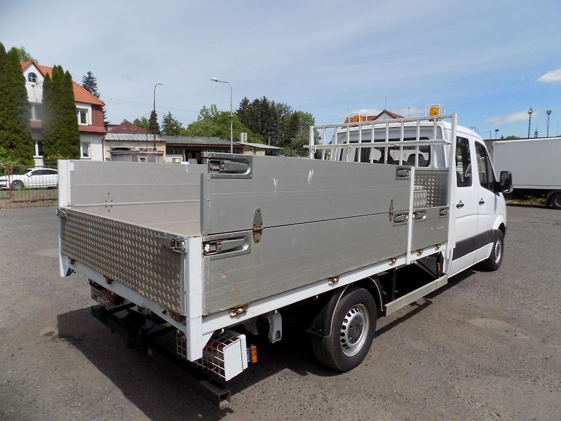 Mercedes-Benz Sprinter (2012) 2,2 95KW 7 MÍST SKLÁPĚČ  - fotka 7 z 46