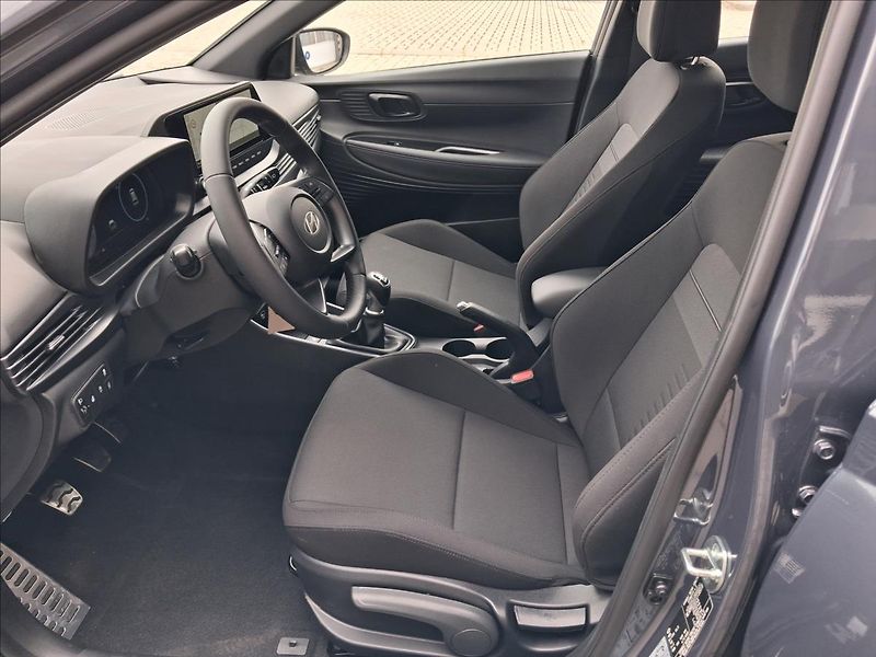 Hyundai Bayon (2026) 1,0   T-GDI MT GO PLUS! - fotka 6 z 11