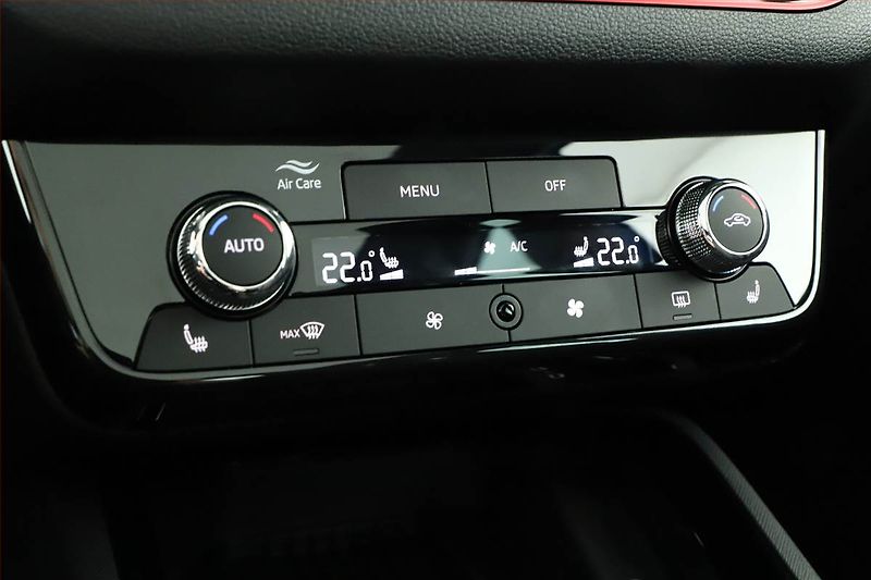 Škoda Kamiq (2026) 1.5 TSI, MONTE CARLO, AUTOMAT - fotka 15 z 20