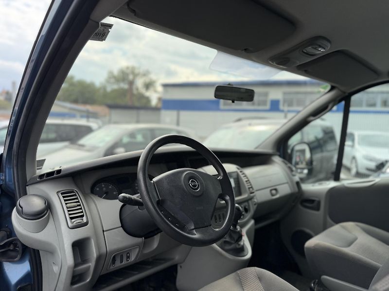 Opel Vivaro 1. Majitel, WESTFALIA - fotka 5 z 13