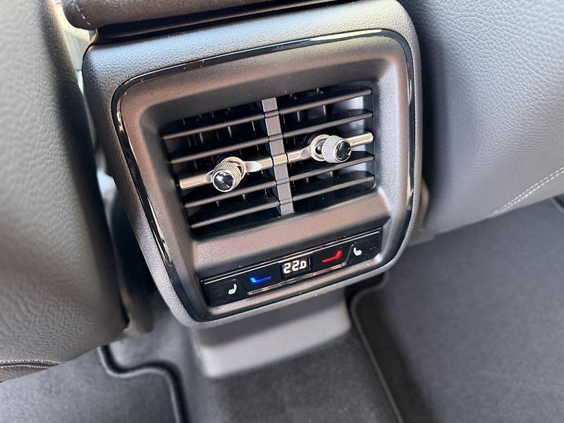 Škoda Kodiaq (2026) 2.0TDI 142kW 4X4 SPORT R19 CZ! - fotka 25 z 46