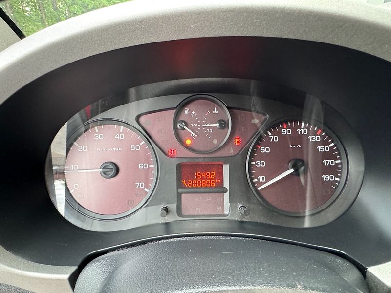 Citroën Berlingo (2009) Multispace 1.6 16V - fotka 18 z 27