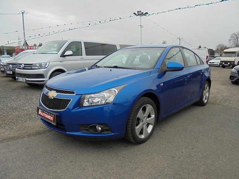 Chevrolet Cruze (2009) 1.6i- KLIMA- 8x AIRBAG- TAŽNÝ - fotka 3 z 11