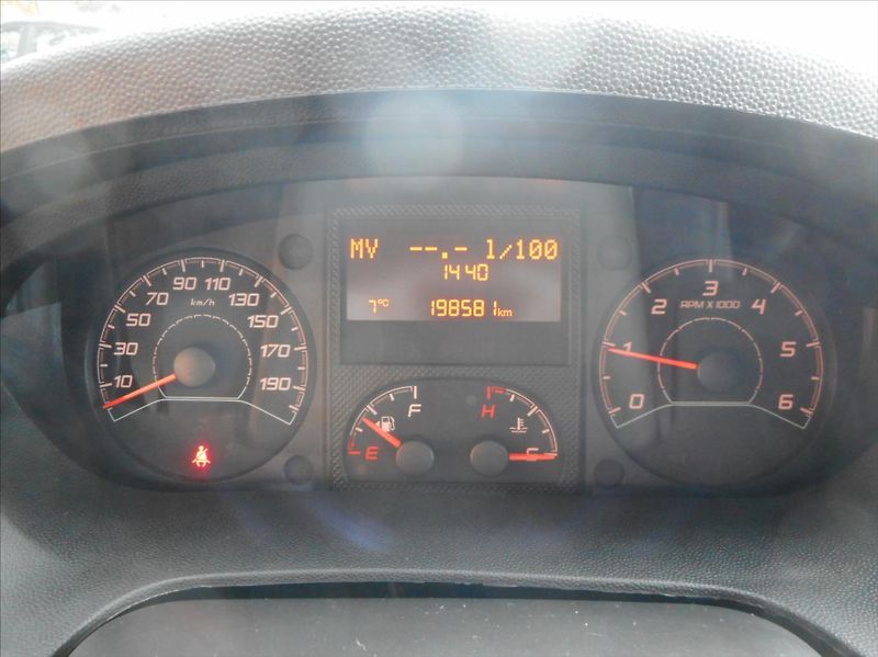 Peugeot Boxer 2,0 HDi L2H1 - fotka 13 z 24