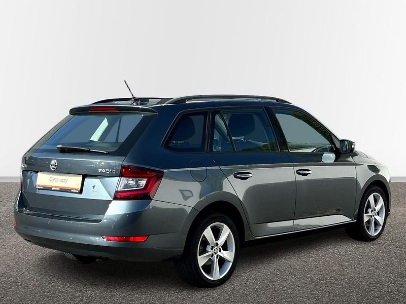 Škoda Fabia STYLE - fotka 2 z 25