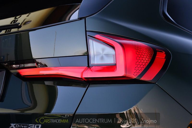 BMW iX1 xDrive30 X-LINE H/K HUD TAŽNÉ - fotka 53 z 54