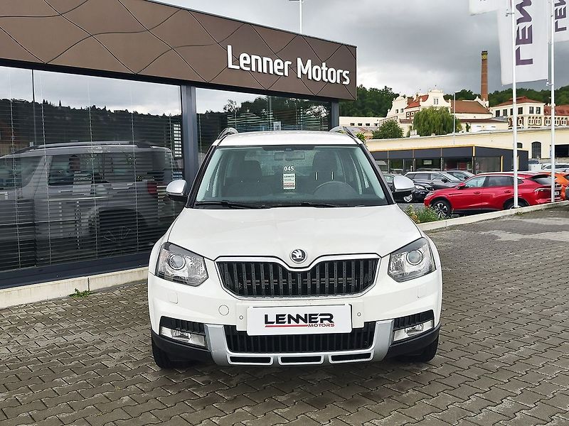 Škoda Yeti 2.0 TDI/103kW Ambition DSG 4X4 - fotka 2 z 23