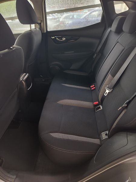 Nissan Qashqai (2019) 1.7 DCi 110kW 4x4 Acenta - fotka 8 z 21