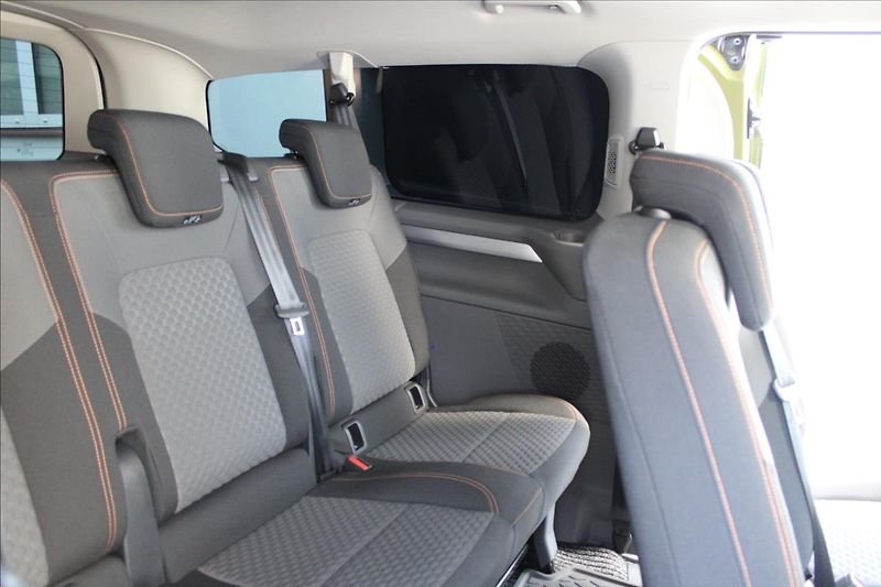 Volkswagen Caravelle 2.0 TDI L/DSG/ZÁR/DPH/CZ - fotka 32 z 45