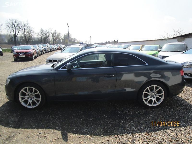 Audi A5 2,0T-132KW-NOVÁ STK+AUTOMAT - fotka 4 z 32
