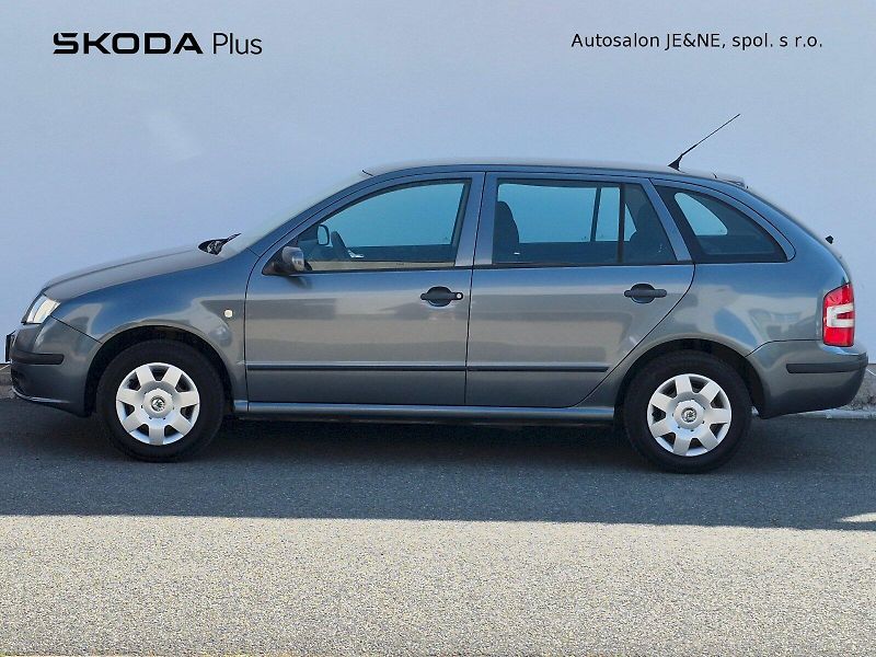 Škoda Fabia (2006) Ambiente 1.2 HTP 47kW Combi - fotka 3 z 22