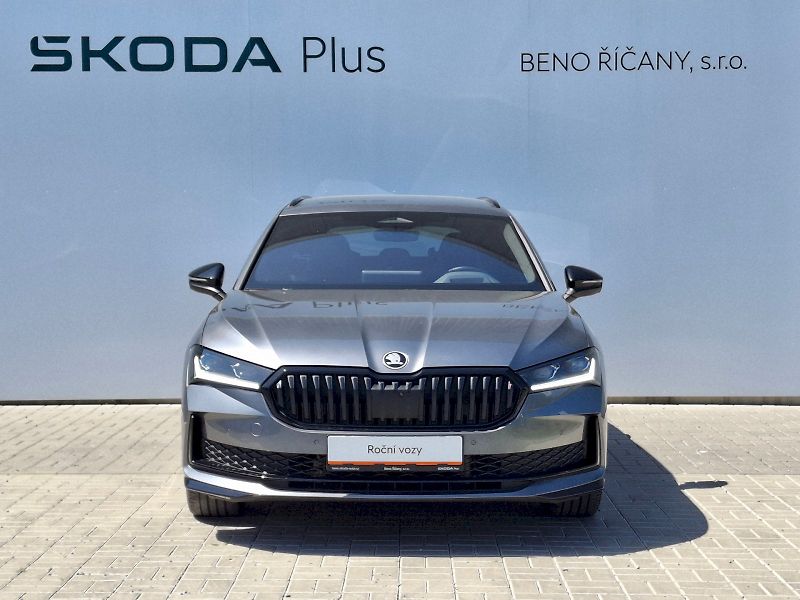 Škoda Superb (2025) Combi iV SportLine DSG 1,5TSi - fotka 4 z 35