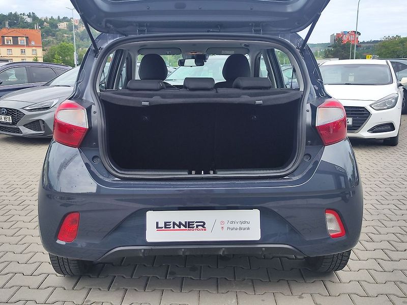 Hyundai i10 1.0i/49kW Comfort Club - fotka 9 z 24