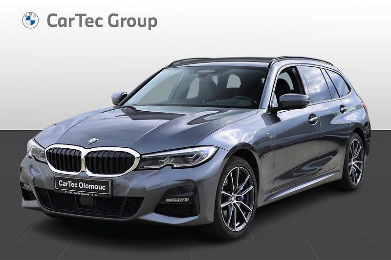 BMW Řada 3 330e xDrive Touring - fotografie inzerátu