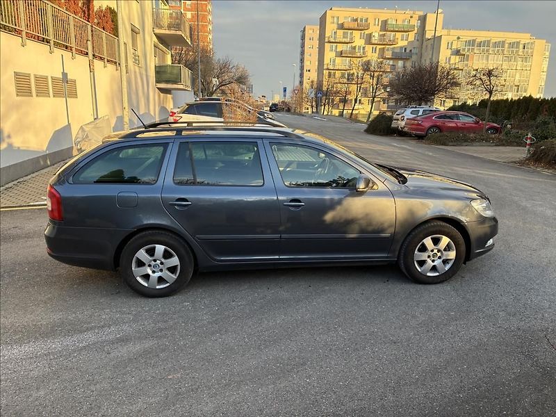 Škoda Octavia 1.6 TDi 4x4 77 kW - fotka 3 z 20