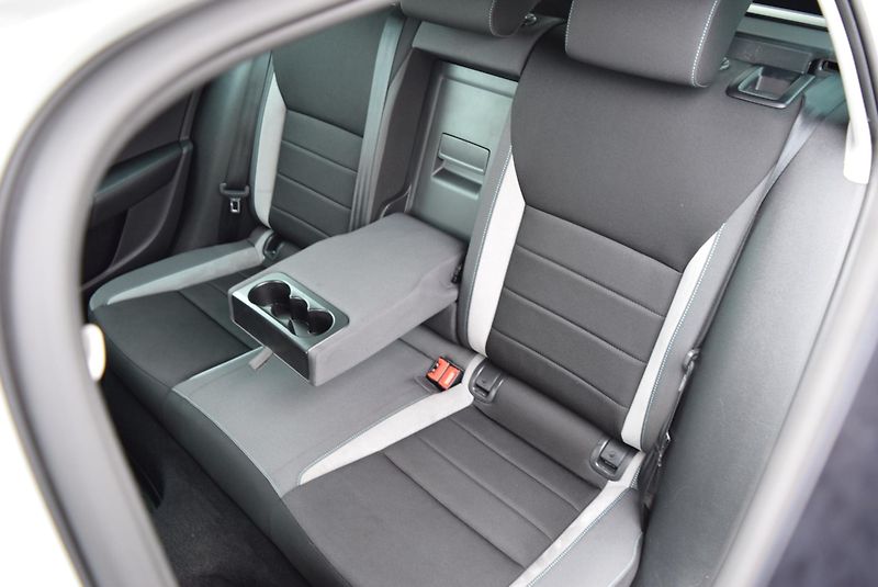 Škoda Octavia (2016) 2.0TDI 110kw ED. JOY BIXEN TAŽ - fotka 15 z 48