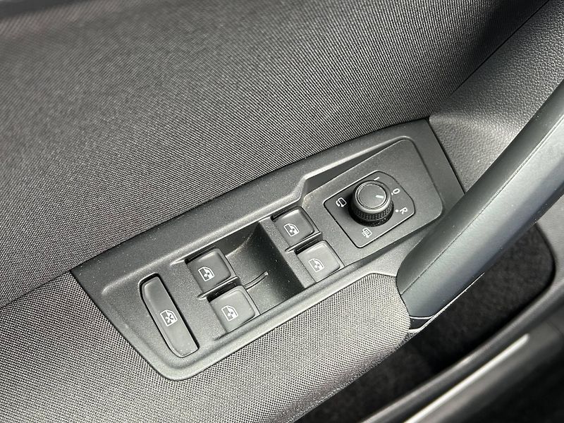 Volkswagen Tiguan Maraton Edition 6G 1,5TSI - fotka 18 z 21