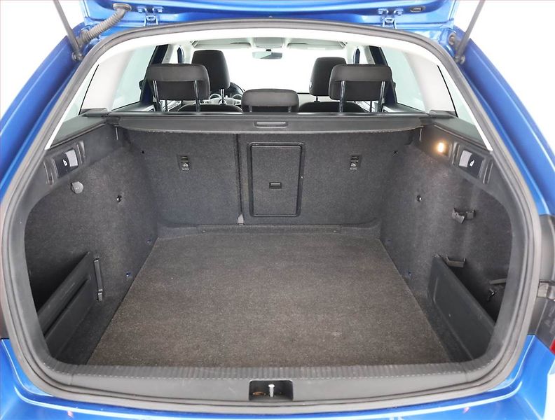 Škoda Octavia (2018) Scout 1.8 TSI, 4X4, Automat - fotka 19 z 20