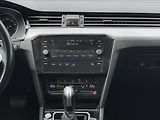Volkswagen Passat Variant 2,0 TDI DSG Business TAŽNÉ+ACC - náhled 11