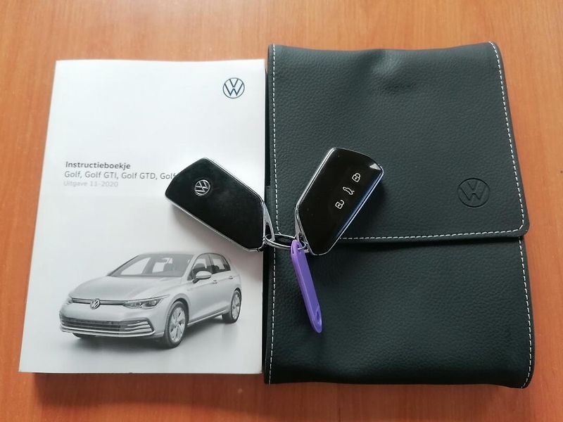 Volkswagen Golf (2022) 1.5 TSi R-LINE IQ-Drive - fotka 29 z 29