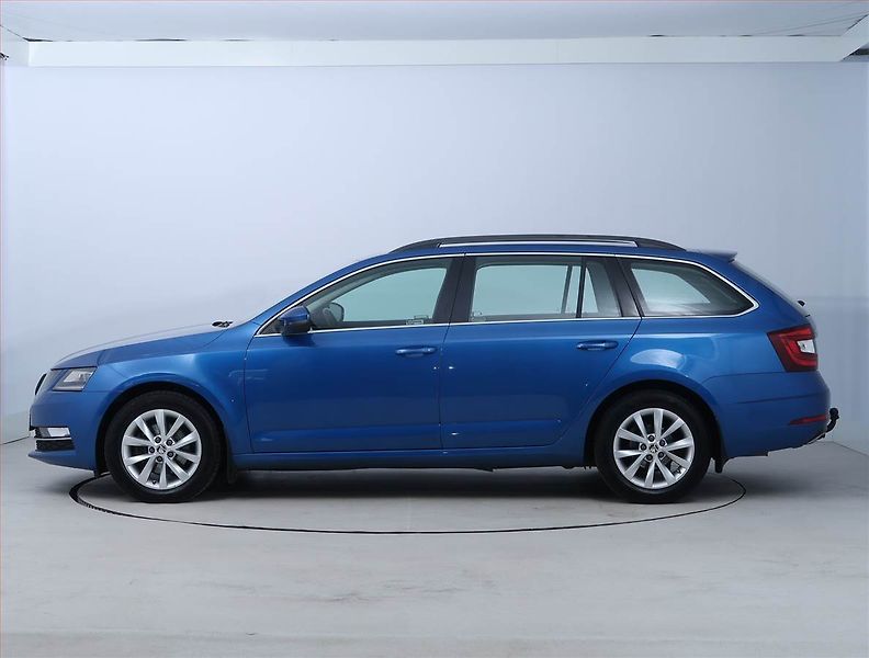 Škoda Octavia (2017) Ambition 2.0 TDI, Tempomat - fotka 3 z 19