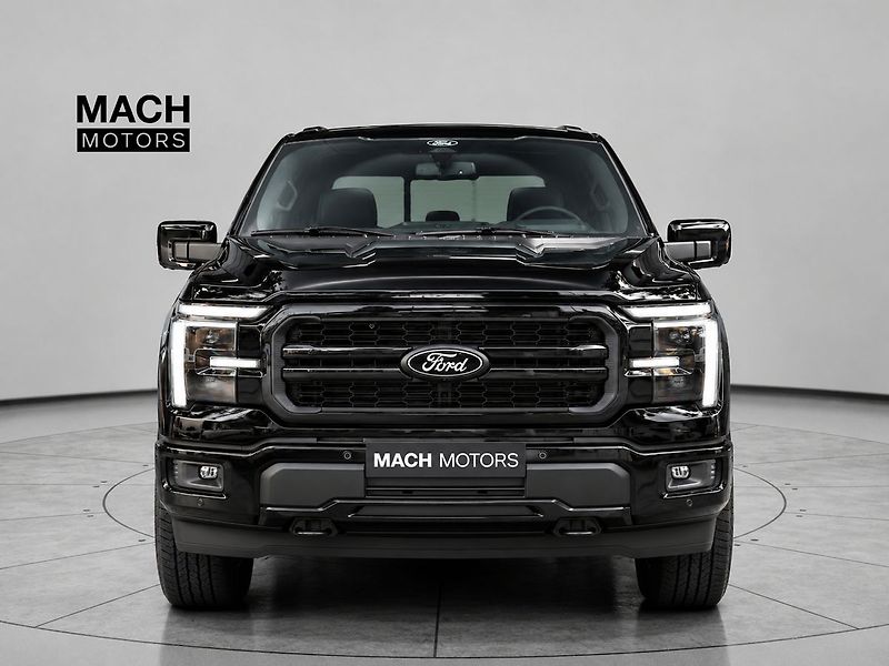 Ford F-150 (2025) Lariat 5,0 298 kW - fotka 6 z 10