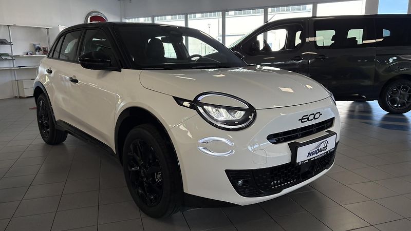 Fiat 600 1.2T Street 6MT  - fotka 3 z 14