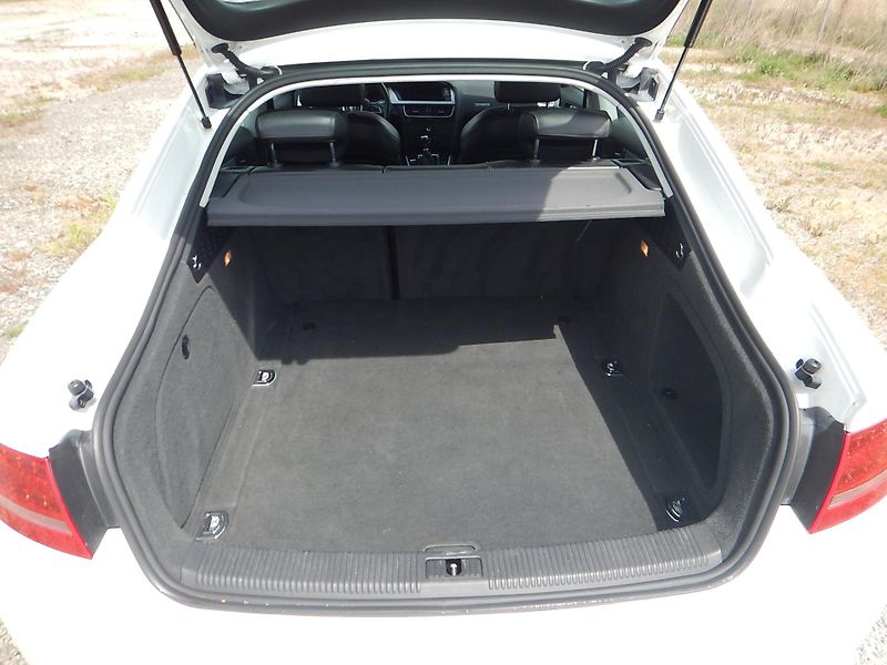Audi A5 2.0 TDI, MANUÁL, DIGIKLIMA - fotka 14 z 29