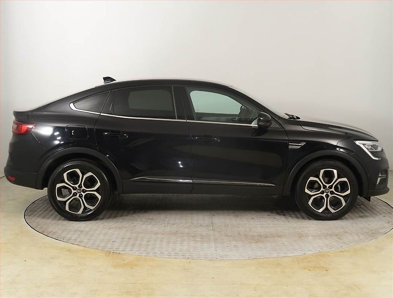 Renault Arkana (2023) 1.3 TCe - fotka 6 z 20