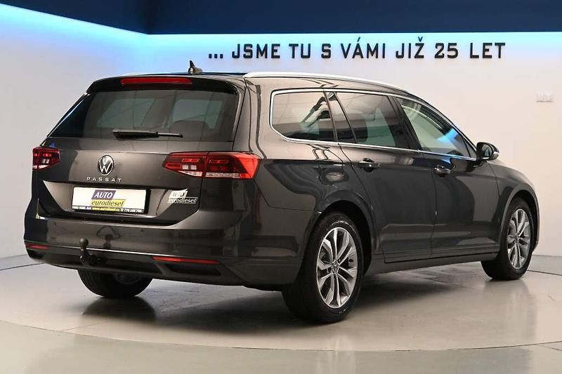 Volkswagen Passat (2023) 2.0 LED ACC VIRTUAL Tažné kame - fotka 5 z 38