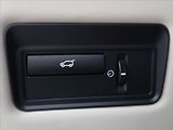 Land Rover Range Rover 4,4 SDV8 Autobiography, Max vý - náhled 17