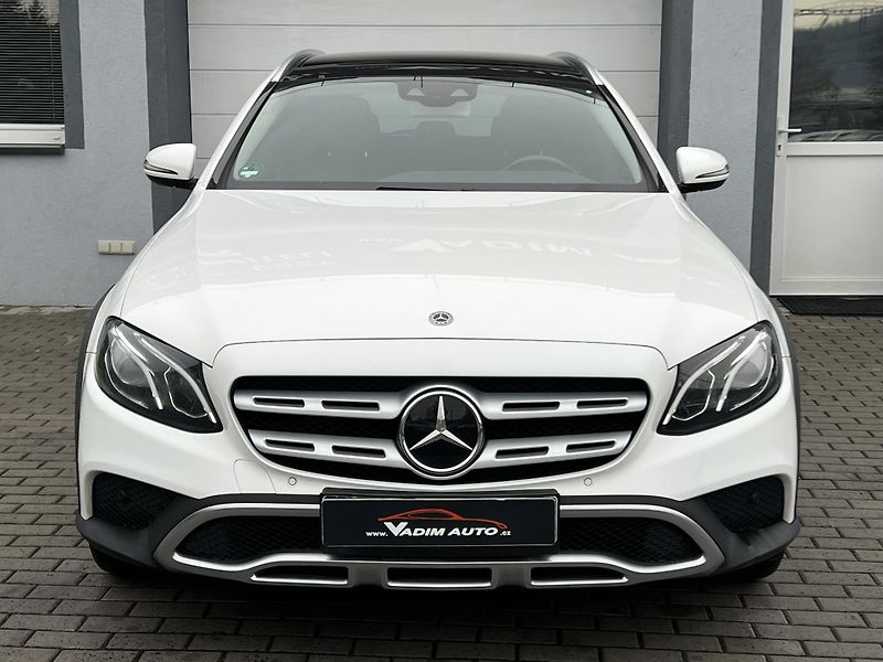 Mercedes-Benz Třídy E (2018) E 220D 4MATIC ALL TERRAIN - fotka 5 z 27