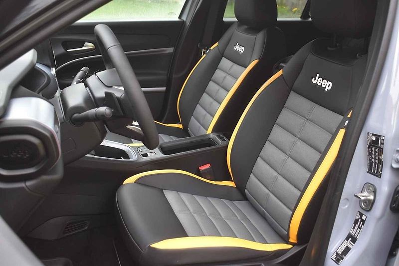 Jeep Avenger dobře poslouží menším rodinám, které nechtějí jezdit vždy jen po silnici.