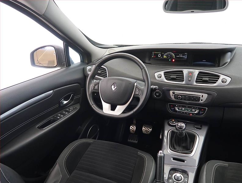 Renault Scénic (2013) BOSE 1.2 TCe, Navi, Tempomat - fotka 7 z 22