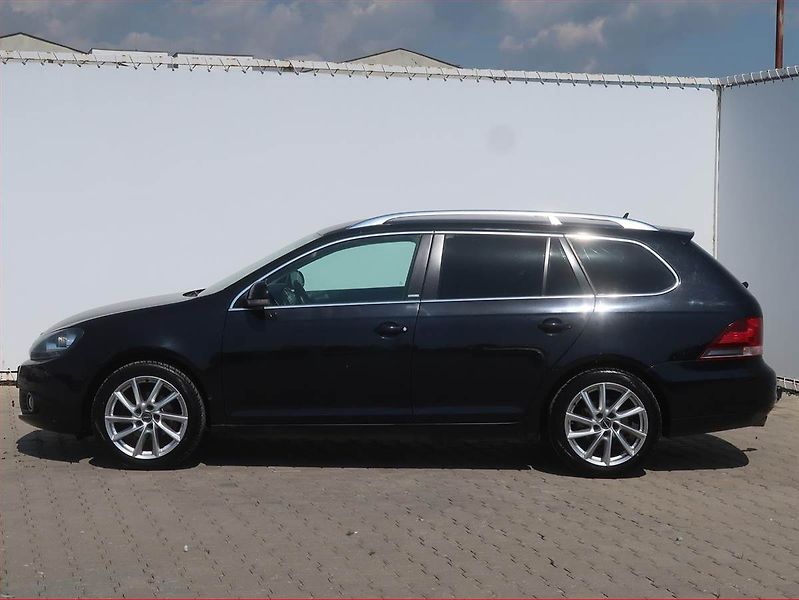 Volkswagen Golf (2011) 1.6 TDI, Serv.kniha, Tempomat - fotka 3 z 14