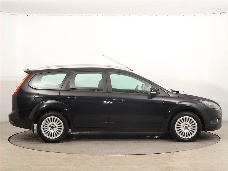 Ford Focus (2008) 1.6 TDCi, po STK - fotka 6 z 14