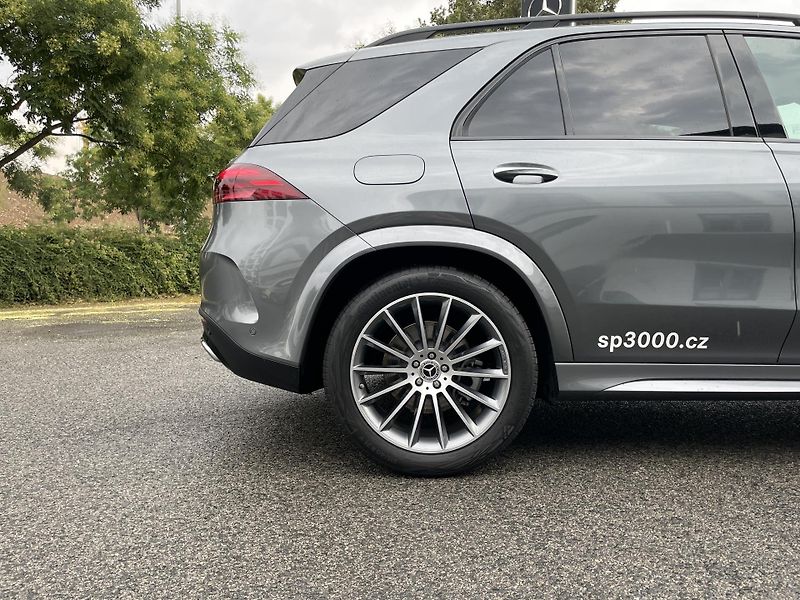 Mercedes-Benz GLE 450d 4Matic Style Edition - fotka 9 z 38