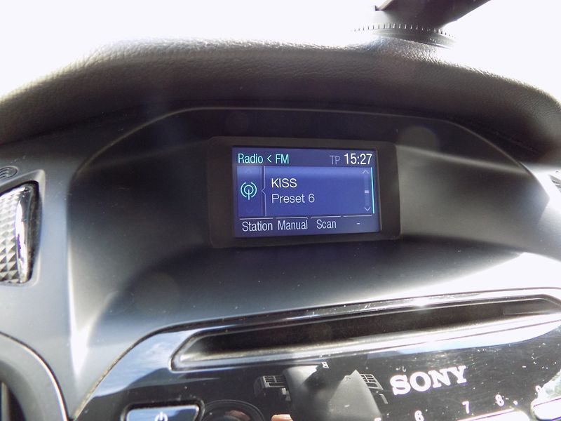 Ford Focus (2013) 2.0i ST/Bi-xenon/kůže/LED/ - fotka 28 z 36