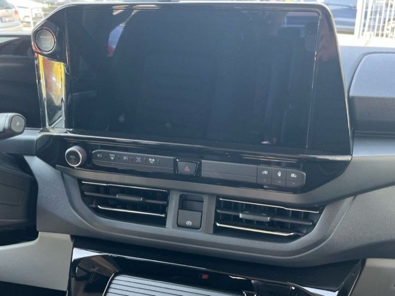 Ford Tourneo Custom 2.0D,125KW, CZ, DPH,1. MAJ - fotka 10 z 29