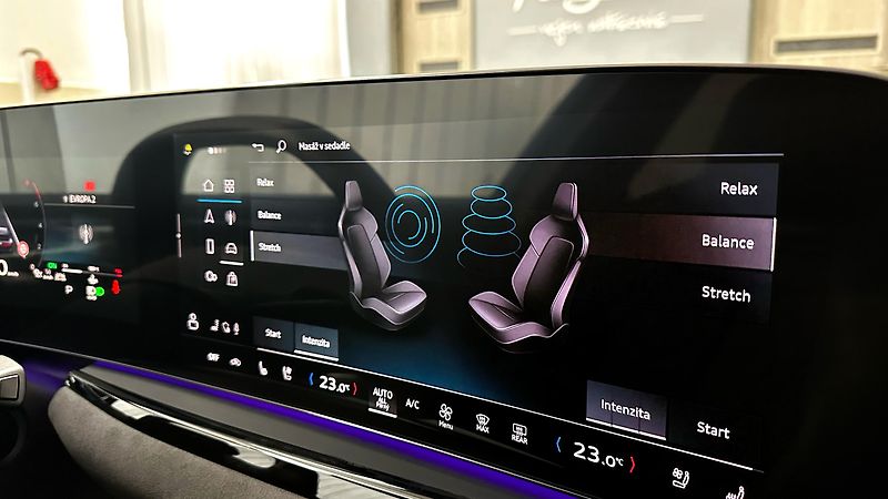 Audi A6 S-LINE / ZÁRUKA / TOP STAV - fotka 51 z 51