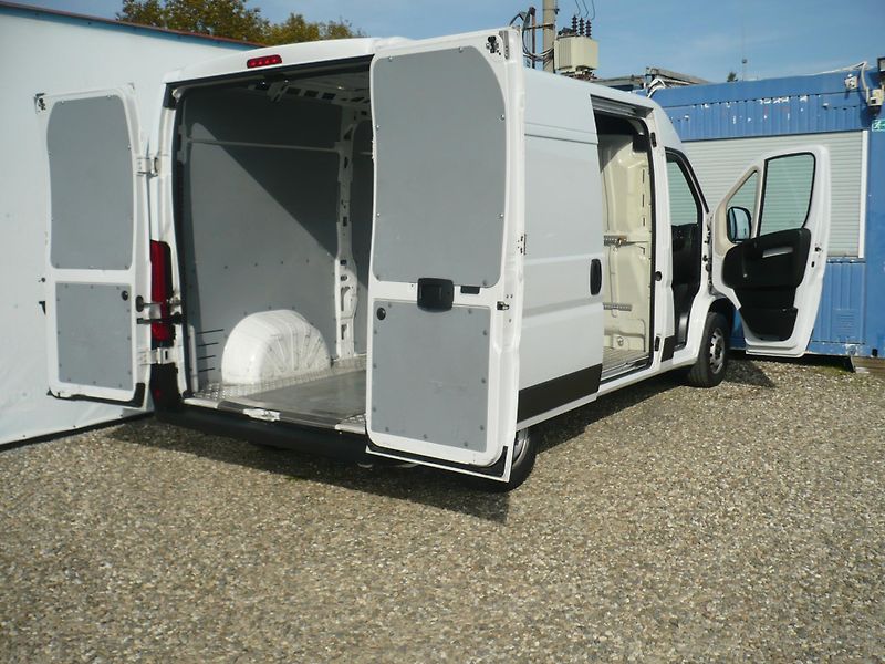 Fiat Ducato 2.3JTD 103Kw DPH L2H2 - fotka 20 z 27