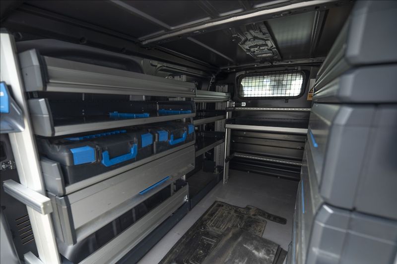 Toyota ProAce 2,0 D-4D NAVI VÝHŘEV 1. MAJ ČR - fotka 20 z 30