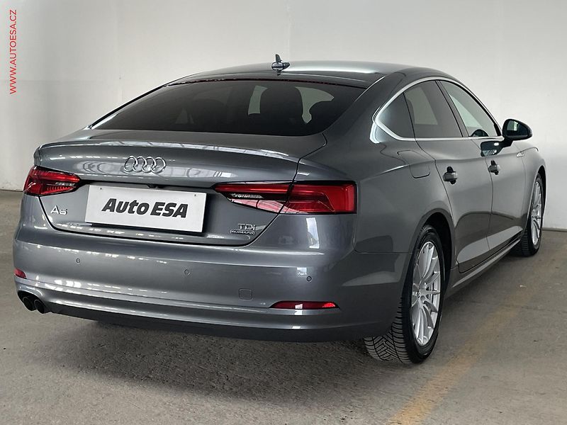 Audi A5 (2017) 2.0TDi Quattro, ČR, AT, navi - fotka 4 z 18