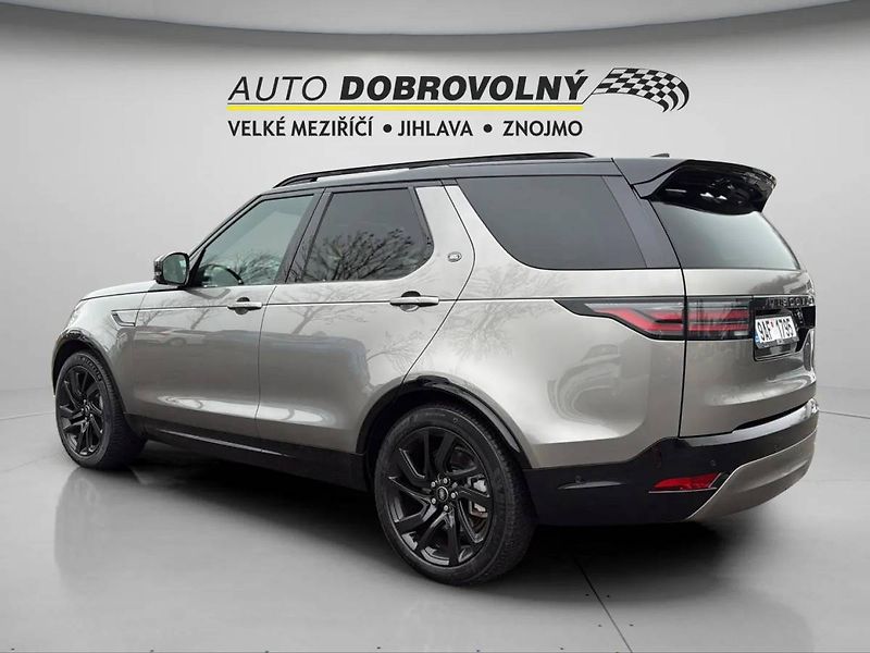 Land Rover Discovery R-Dynamic 3.0l MHEV AWD 8AT (2 - fotka 5 z 46