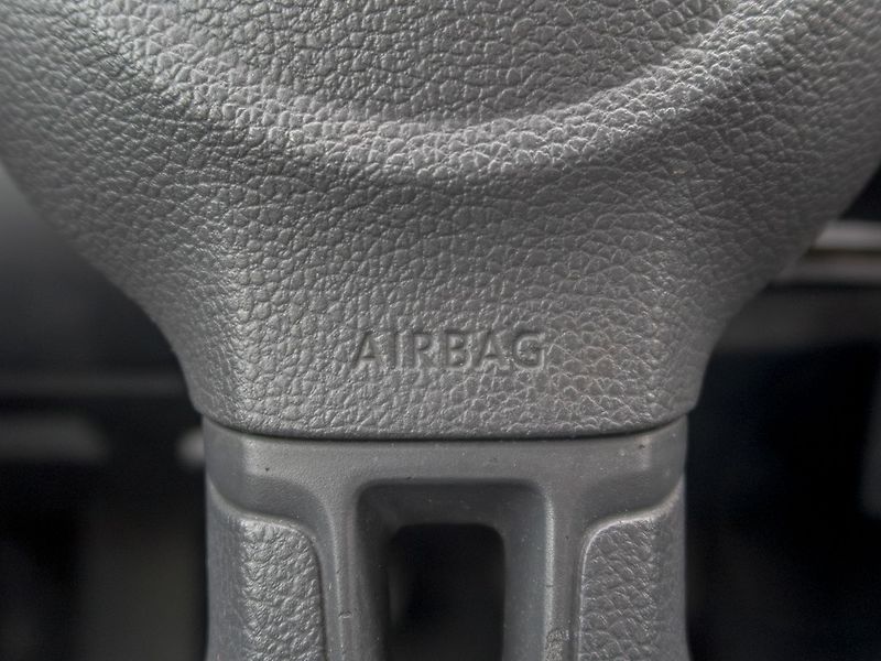 Volkswagen Golf (2012) 1.6TDI 77KW – SERVIS - fotka 25 z 46