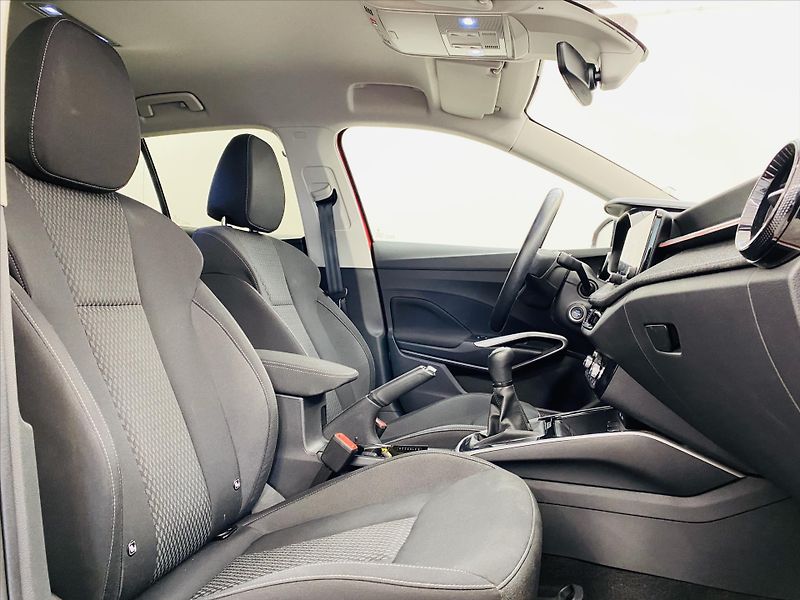 Škoda Fabia 1,0 TSI 85kW Top Selection - fotka 8 z 24