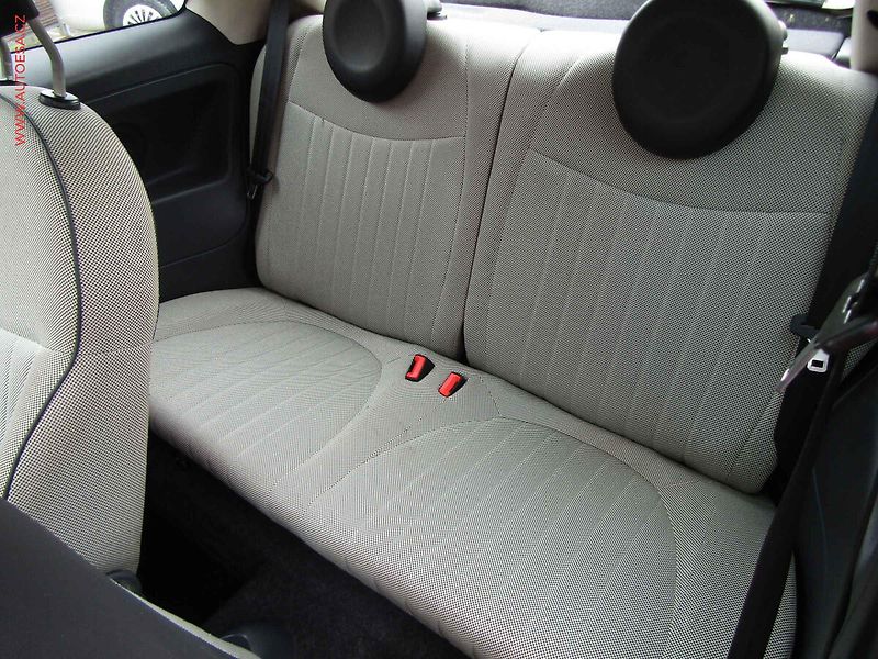 Fiat 500 (2012) 1.2, Lounge, panor - fotka 10 z 18