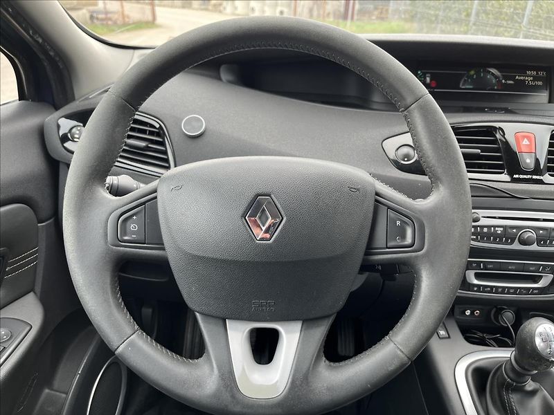 Renault Scénic 2,0 dCi 118KW KLIMA ALU ČR STK - fotka 15 z 33