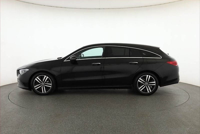 Mercedes-Benz CLA (2021) 220 d 4MATIC - fotka 3 z 21