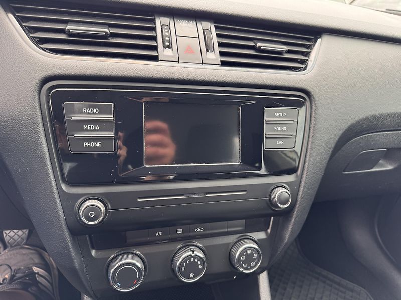 Škoda Octavia III 1.6 TDI, 2016,2.Majitel,ČR - fotka 11 z 18